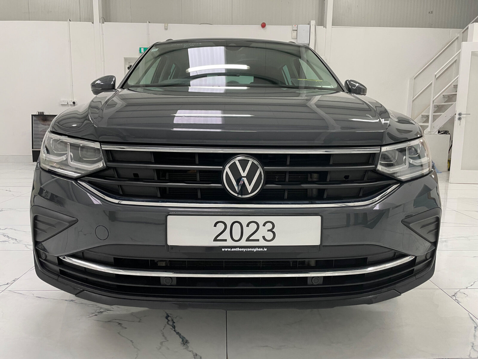 2023 Volkswagen Tiguan  €31,995