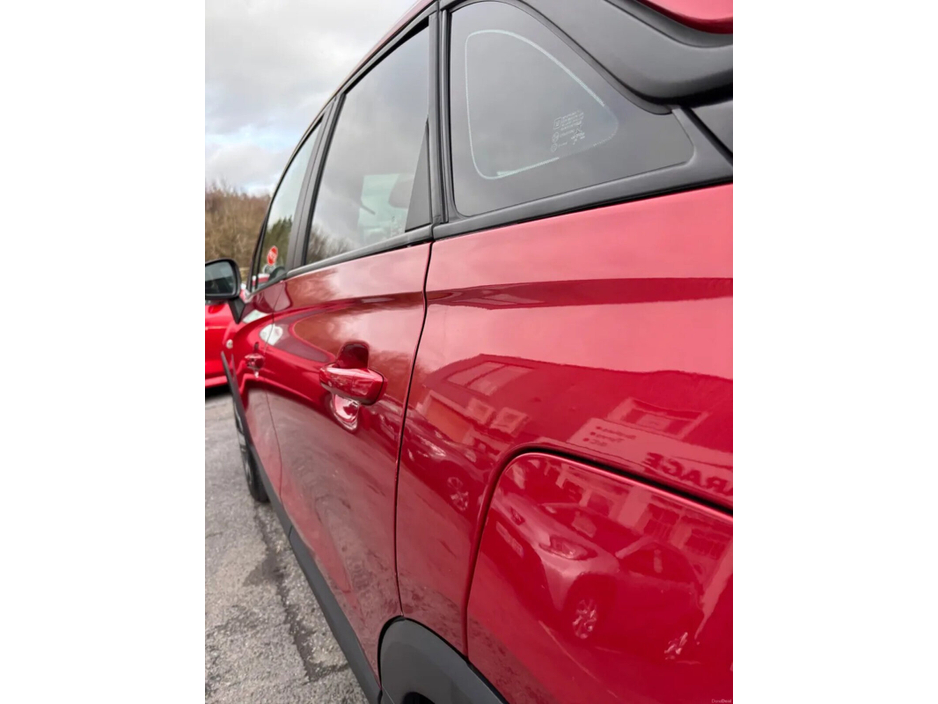 2023 Opel Crossland - image 9