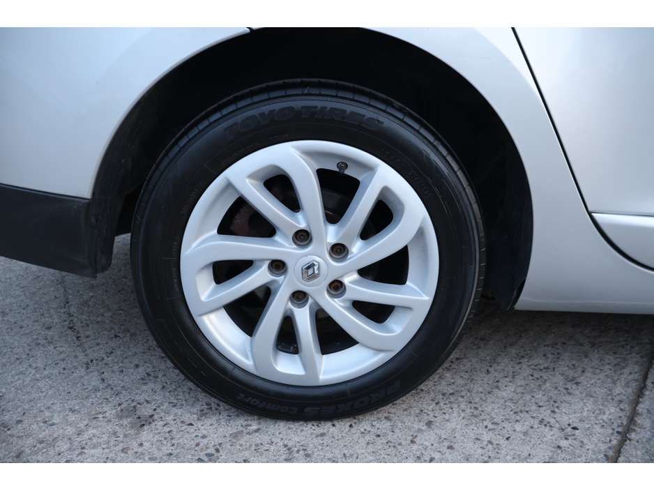 2015 Renault Grand Megane ESTATE LIMITED EDITION New Tyres, Timing Belt &  12 Month NCT! €7,495