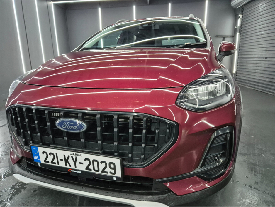 2022 Ford Fiesta - image 3