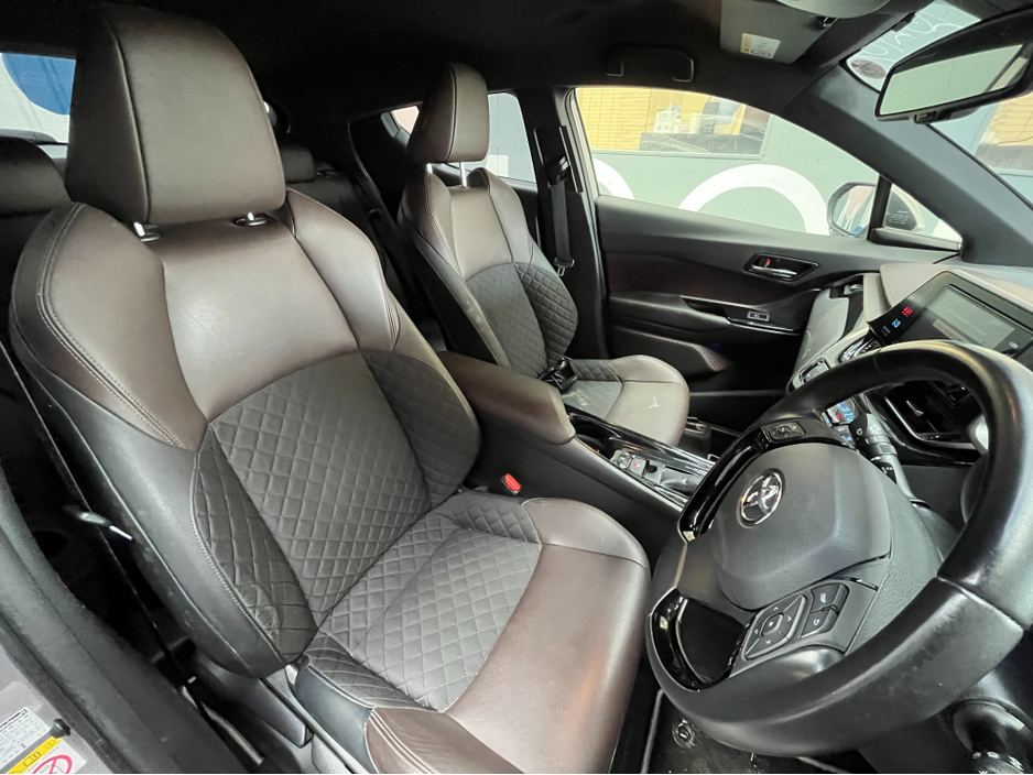 2018 Toyota C-HR - image 11