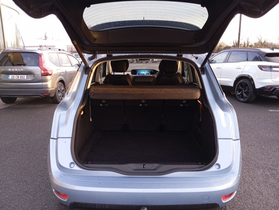 2016 Citroen C4 - image 6