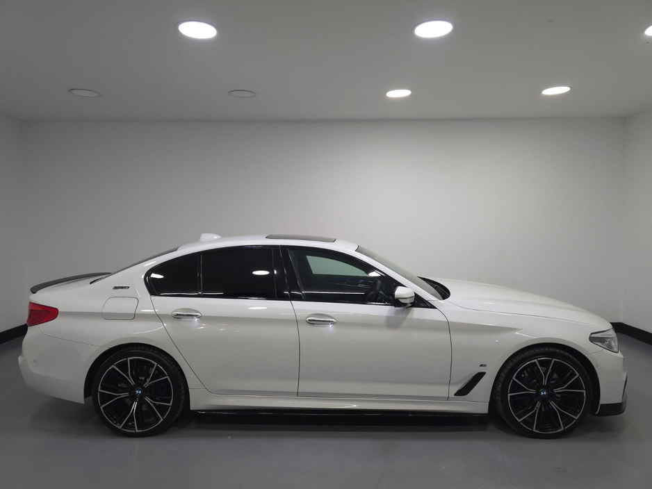 2018 BMW 5 Series 530e M Sport Auto €27,950
