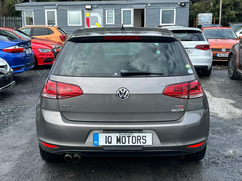 2014 Volkswagen Golf - image 5