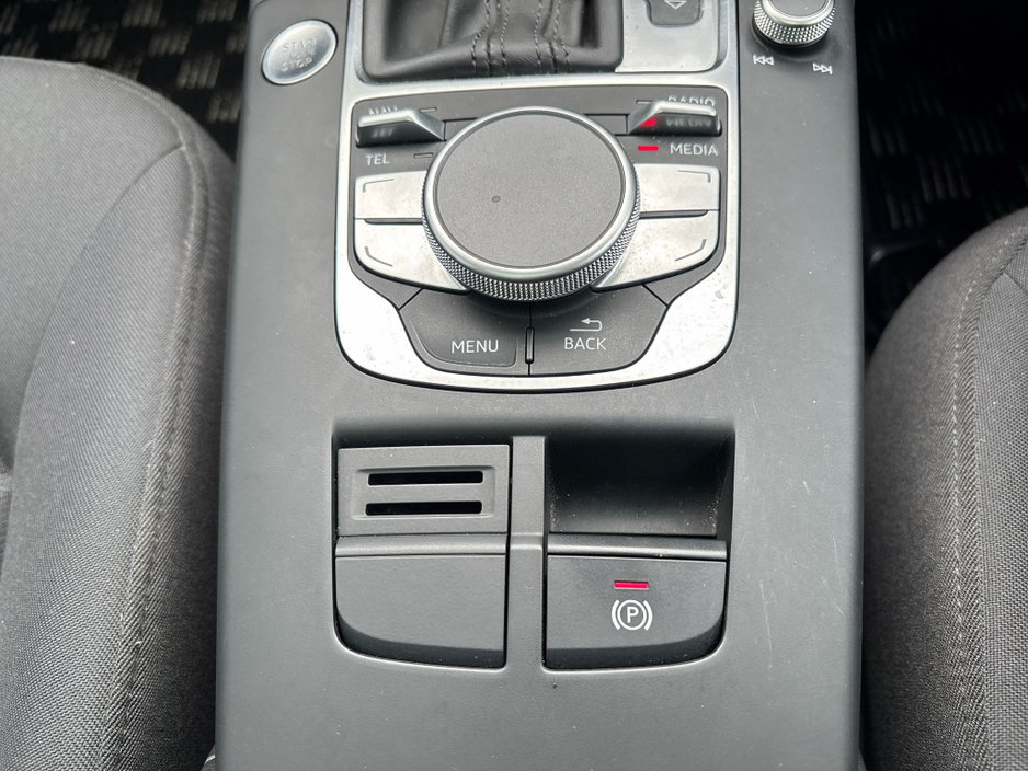 2014 Audi A3 - image 16