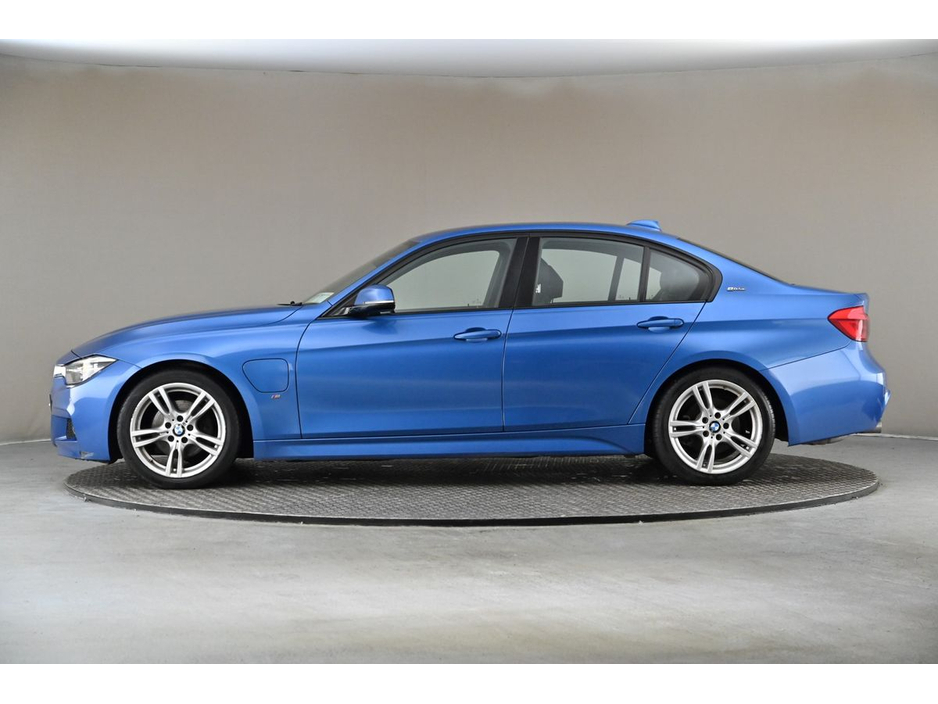 2017 BMW 3 Series 330E M SPORT F30 *BLACK LEATHER*HUP*SAT NAV*