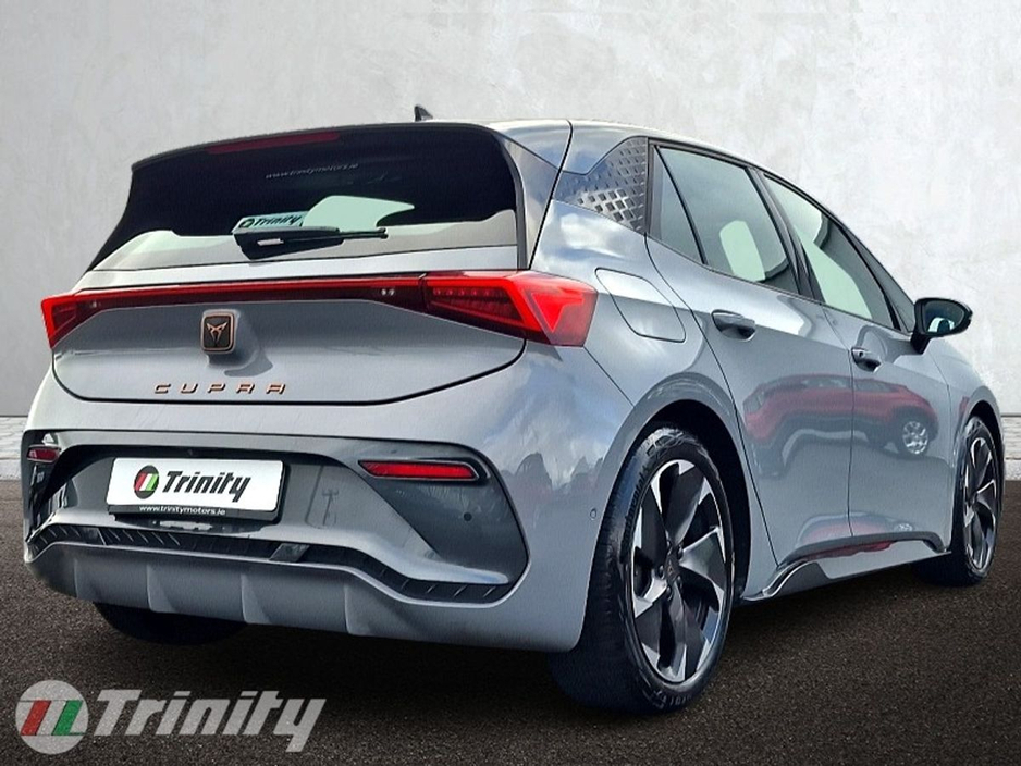 2023 Cupra Born - image 18