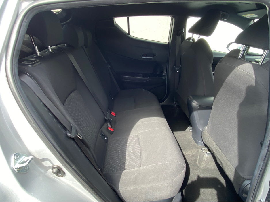 2019 Toyota C-HR - image 7