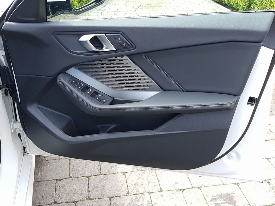 2025 BMW 2 Series - image 21