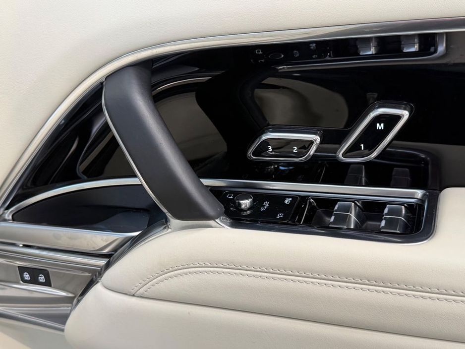 2025 Land Rover Range Rover - image 16