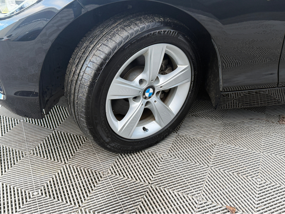 2018 BMW 1 Series - image 11