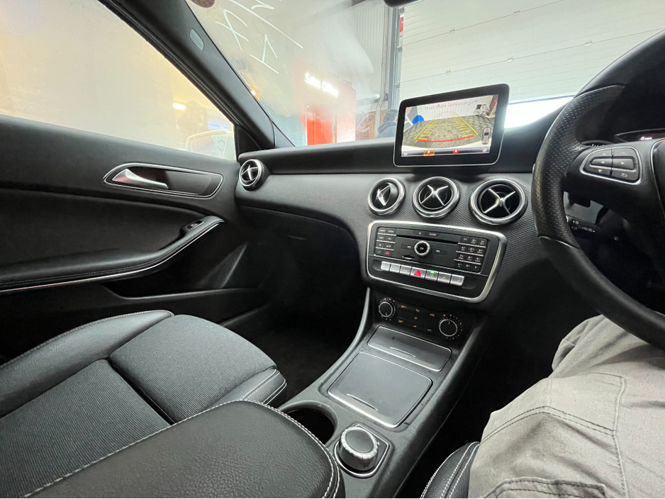 2017 Mercedes-Benz A Class €16950 2017 MERCEDES-BENZ A180 1.6 AUTOMATIC / CRUISE CONTROL / REVERSE CAMERA / PADDLE SHIFTERS AND MORE €16,950