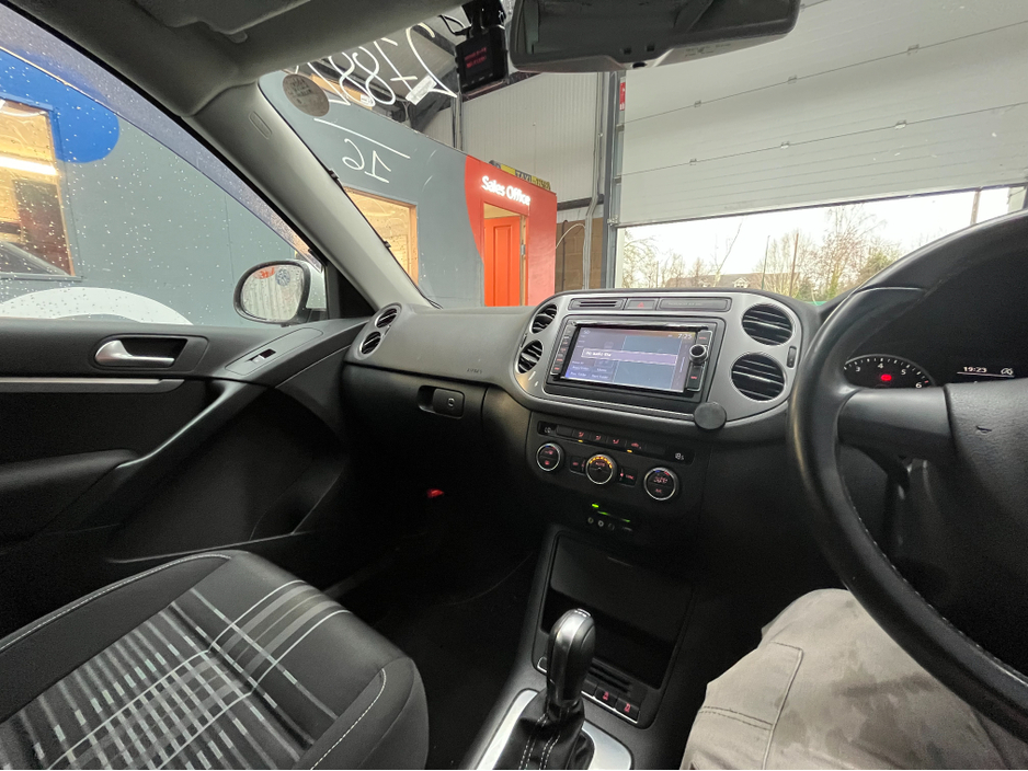 2016 Volkswagen Tiguan €16950 2016 VOLKSWAGEN TIGUAN LOUNGE EDITION 1.4 AUTOMATIC / REVERSE CAMERA / CRUISE CONTROL AND MORE €16,950