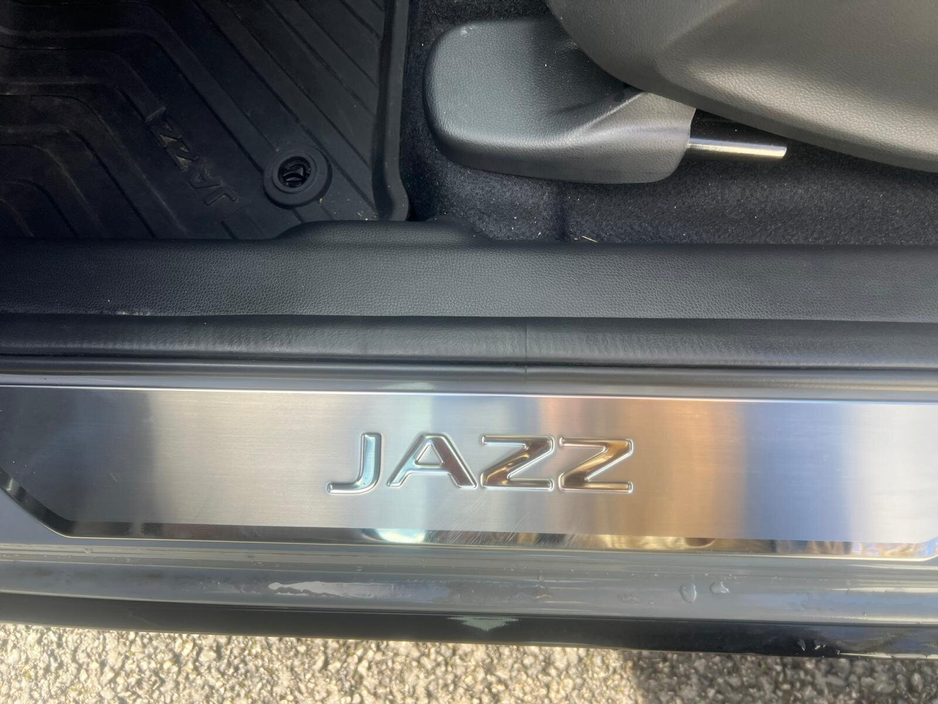 2025 Honda Jazz - image 11