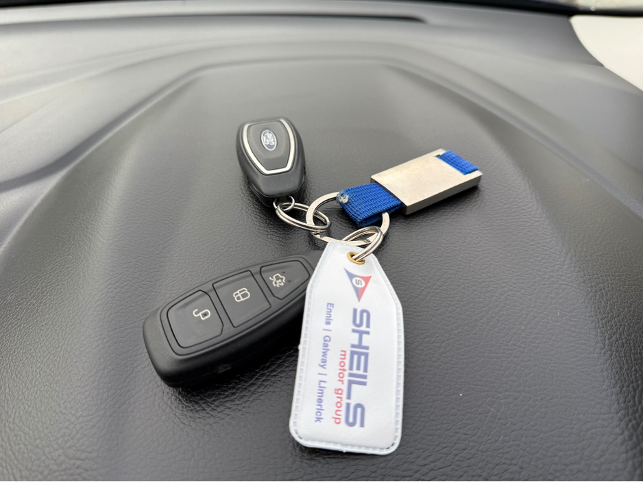 2015 Ford Focus TITANIUM 1.0 ECOBOOST 12 125PS 4DR