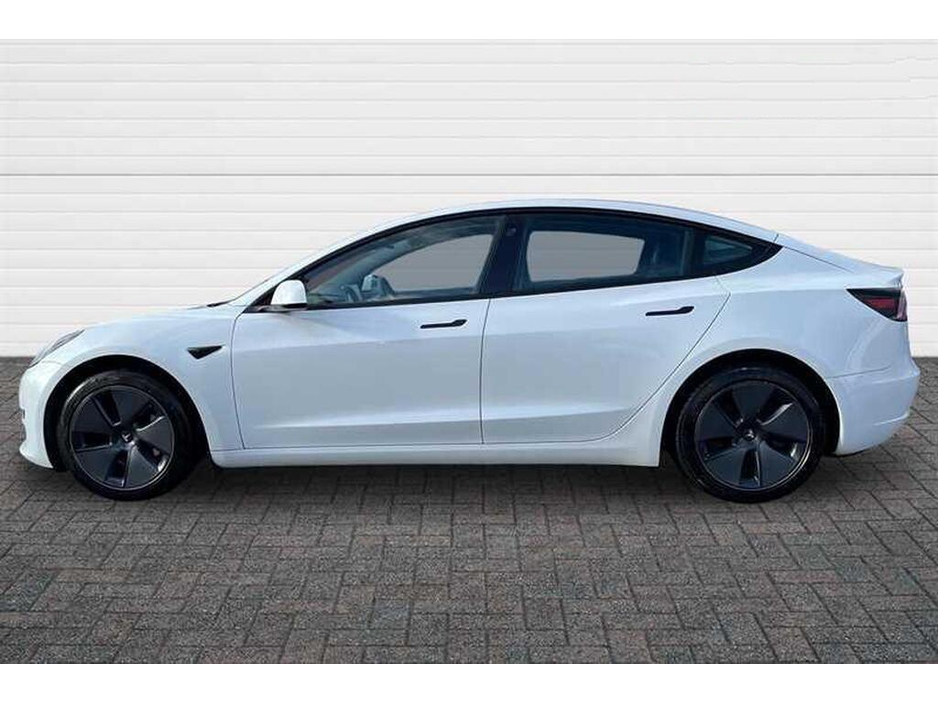 2023 Tesla Model 3 - image 5