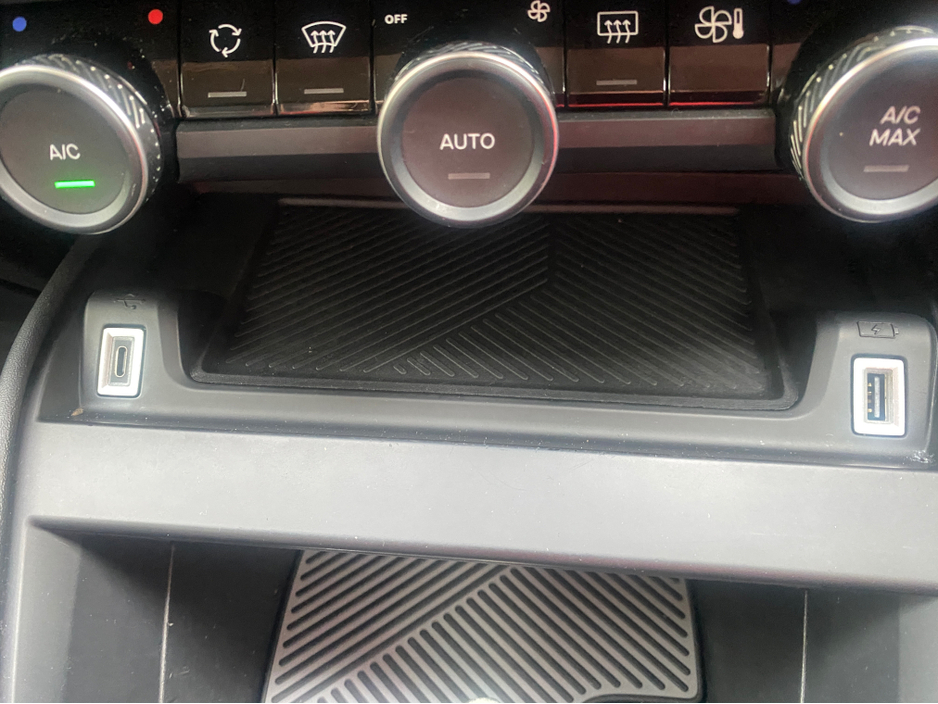 2022 Citroen C4 - image 18