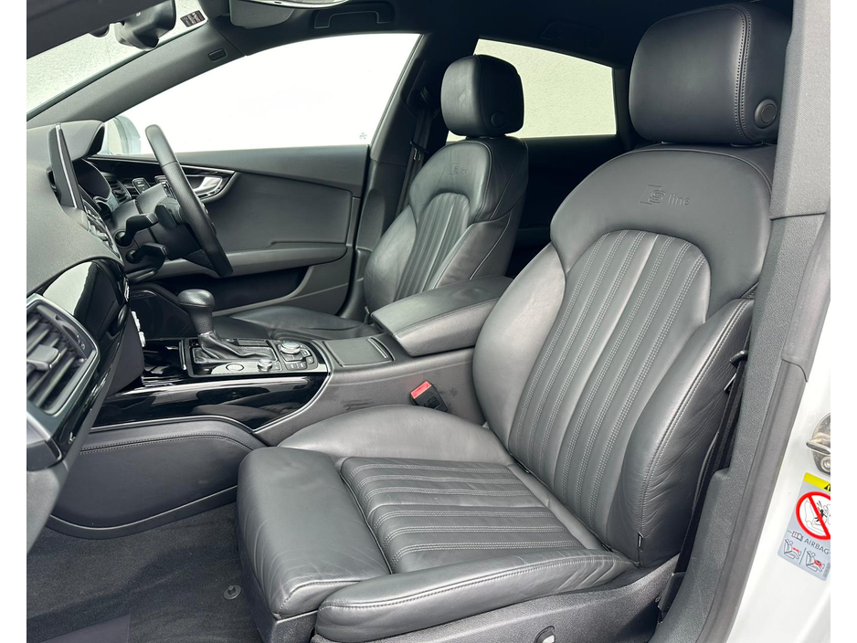 2014 Audi A7 - image 19