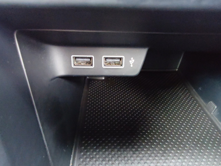 2018 Volkswagen Polo - image 16