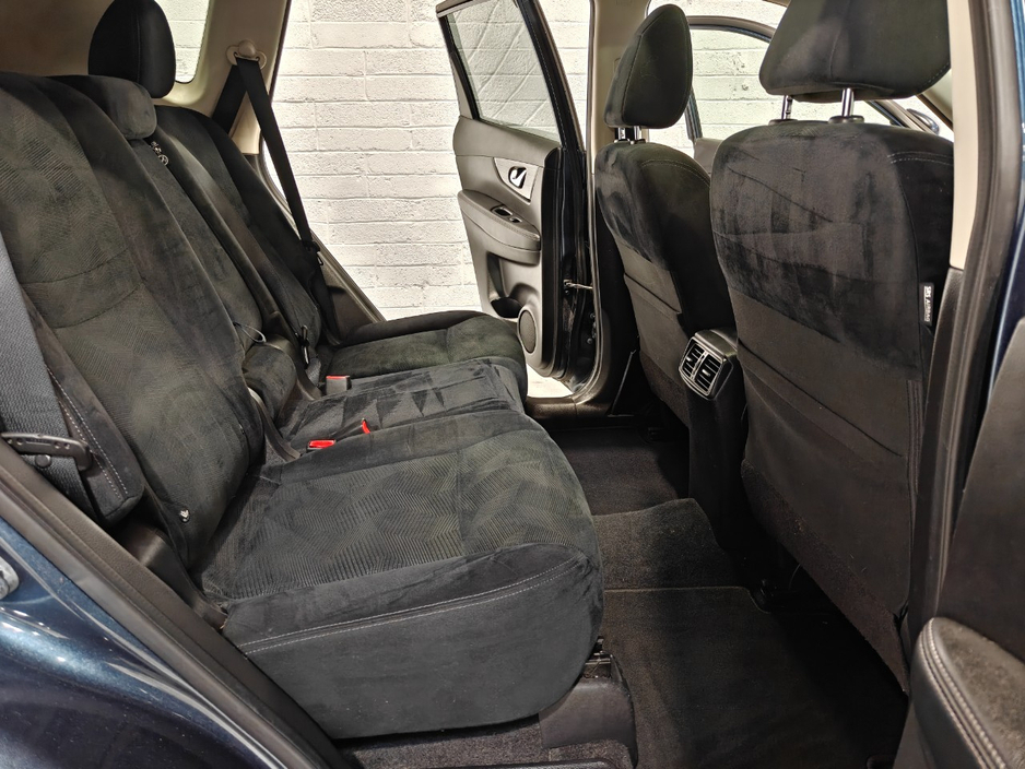 2016 Nissan X-Trail - image 19