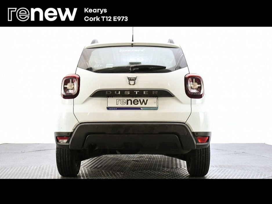 2021 Dacia Duster - image 10