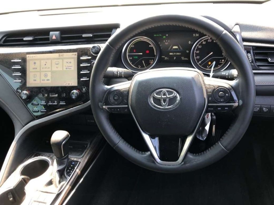 2020 Toyota Camry 2.5 HYBRID AUTOMATIC - FACTORY ALLOYS - TOYOTA SAFETY SENSE - RADAR CRUISE CONTROL - REVERSE CAMERA €23,950