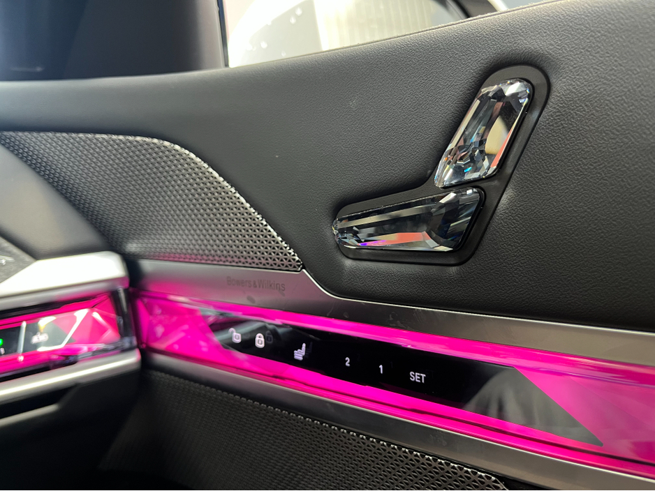 2024 BMW i7 - image 16