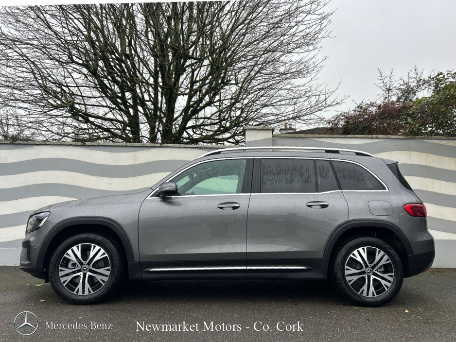 2025 Mercedes-Benz GLB - image 19