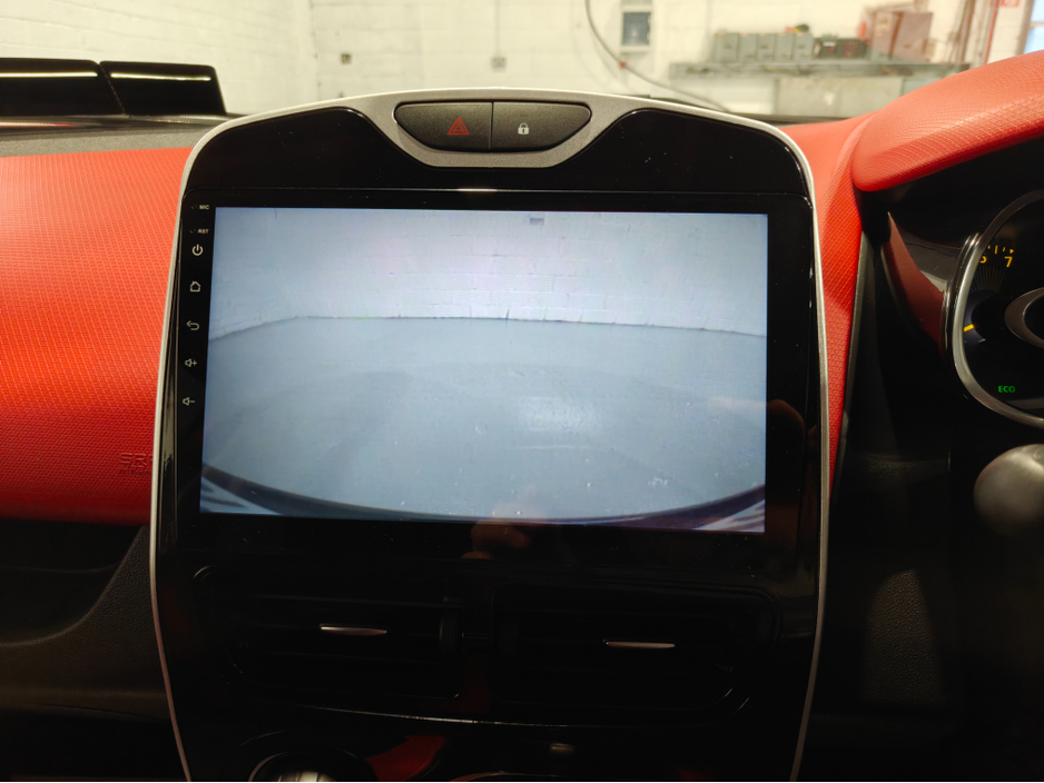 2016 Renault Clio 1.2 AUTOMATIC €9,995