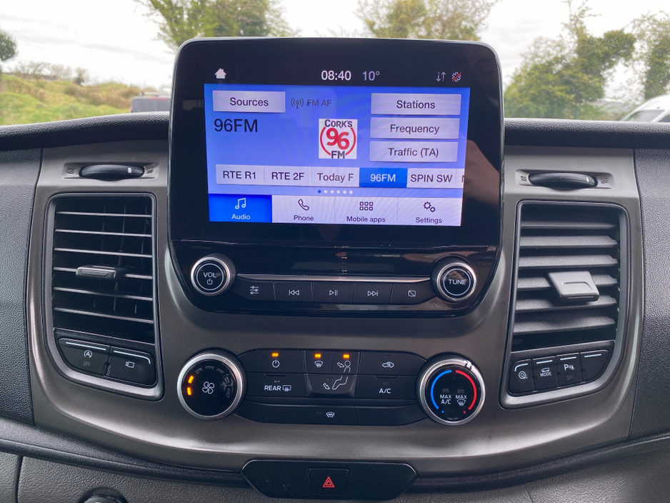 2020 Ford Transit - image 13