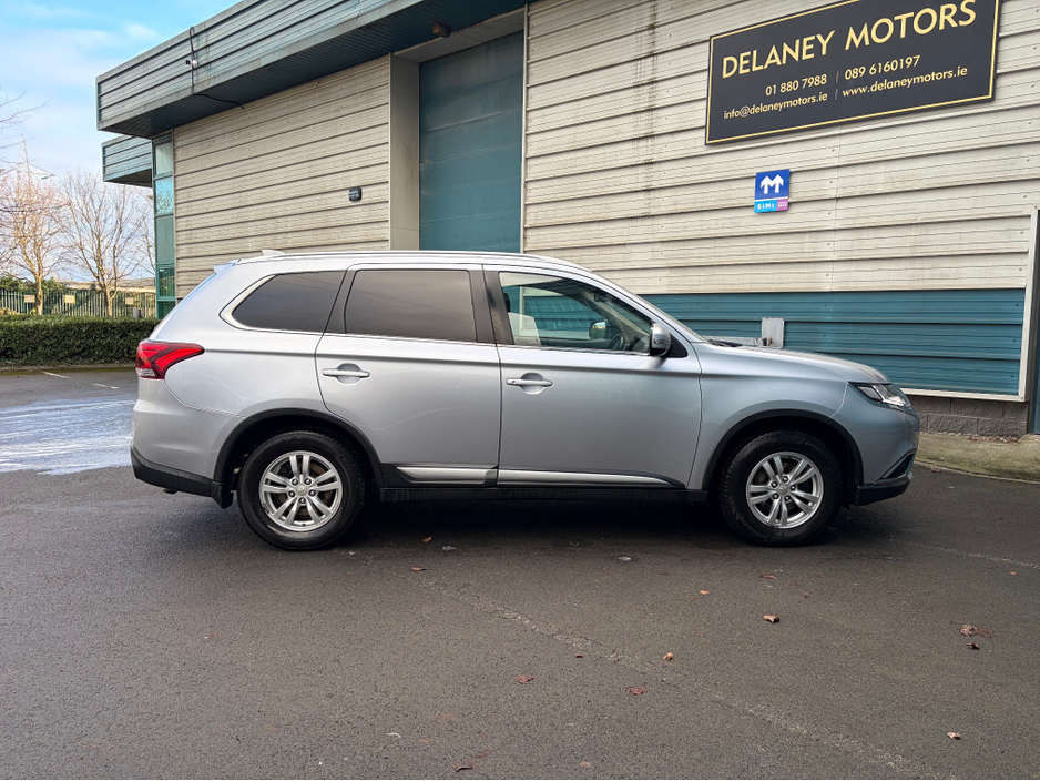 2018 Mitsubishi Outlander N1 2 Seat Commercial Van €11,950