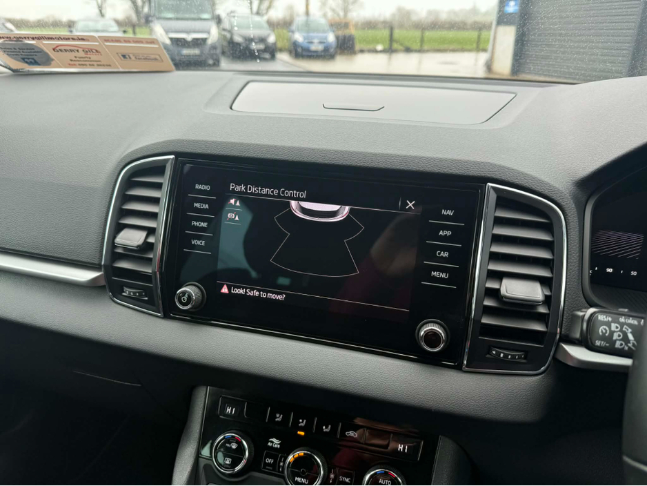 2023 Skoda Karoq - image 14