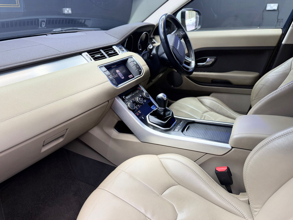 2012 Land Rover Range Rover Evoque - image 17