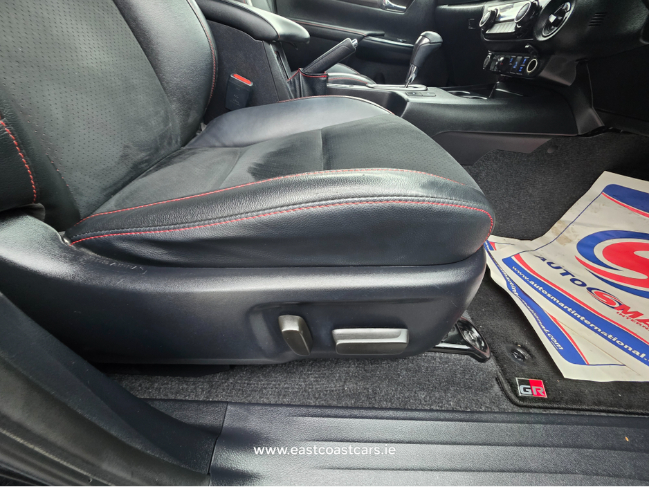 2023 Toyota Hilux GR EDITION 2.4D 360 REV CAMERA  4X4 HALF LEATHER  SEATS - €48,500