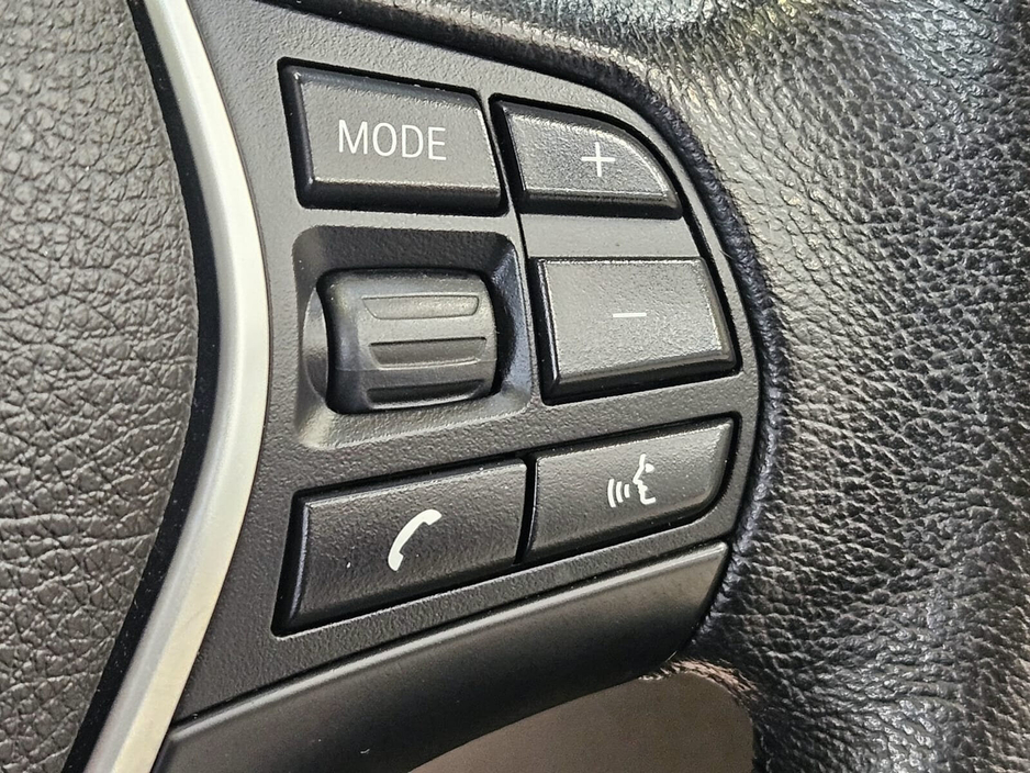 2015 BMW 2 Series - image 10