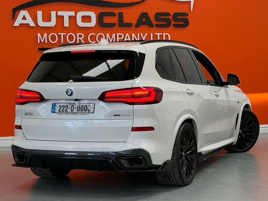 2022 BMW X5 - image 21