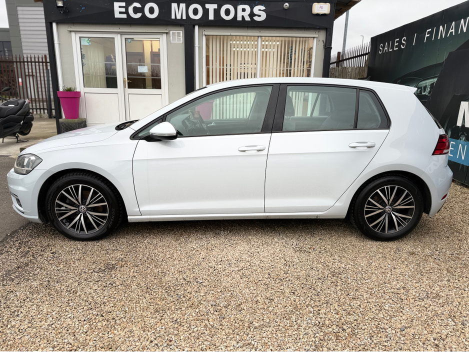 2018 Volkswagen Golf SE NAVIGATION 1.5 TSI BLUEMOTION TECHNOLOGY, 1.4, MANUAL, 2 YEAR NCT, LOW TAX, LOW INSURANCE €16,995