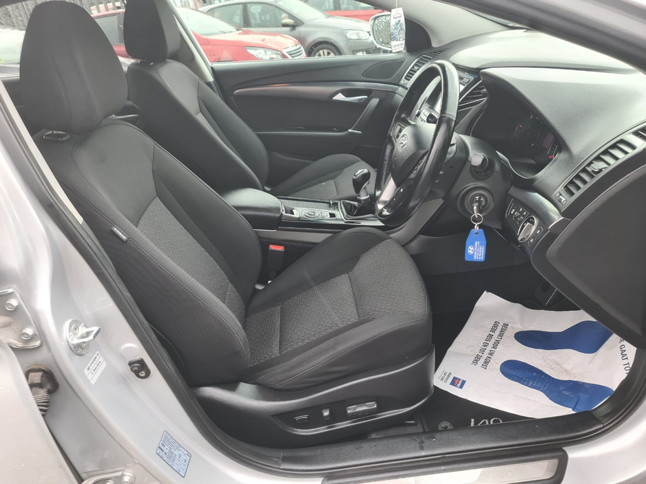 2016 Hyundai i40 - image 8