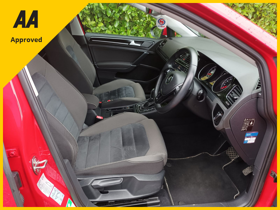 2016 Volkswagen Golf 1.4 TSI AUTOMATIC HIGHLINE 17" SPORTS ALLOYS REVERSE CAMERA AUTO HEADLIGHTS FACTORY IMMOBILISER KEYLESS ENTRY MULTI-FUNCTION STEERING WHEEL AUTO HOLD HANDBRAKE ONLY 40,150Kms 4 NEW TYRES NCT ROADT €16,995