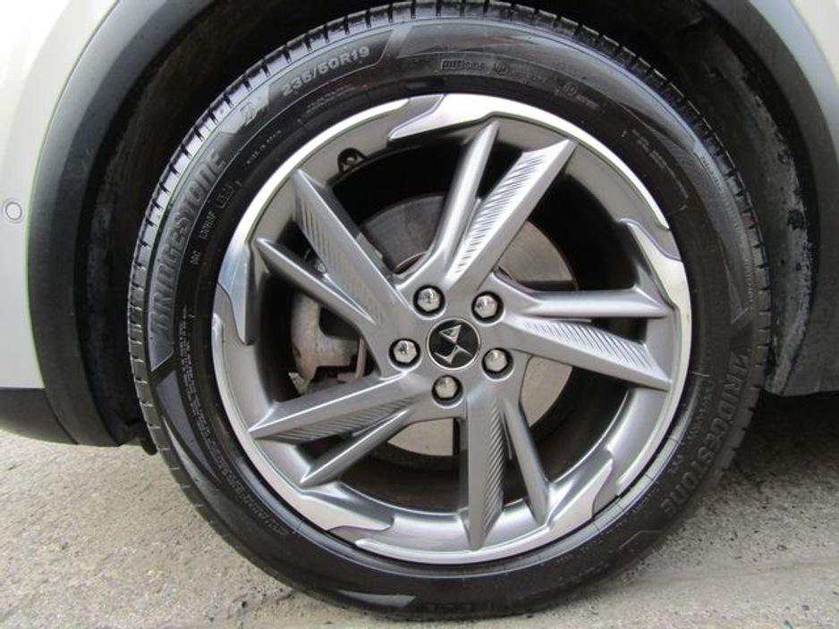 2021 DS Automobiles DS 7 Crossback E-TENSE PRESTIGE €28,950