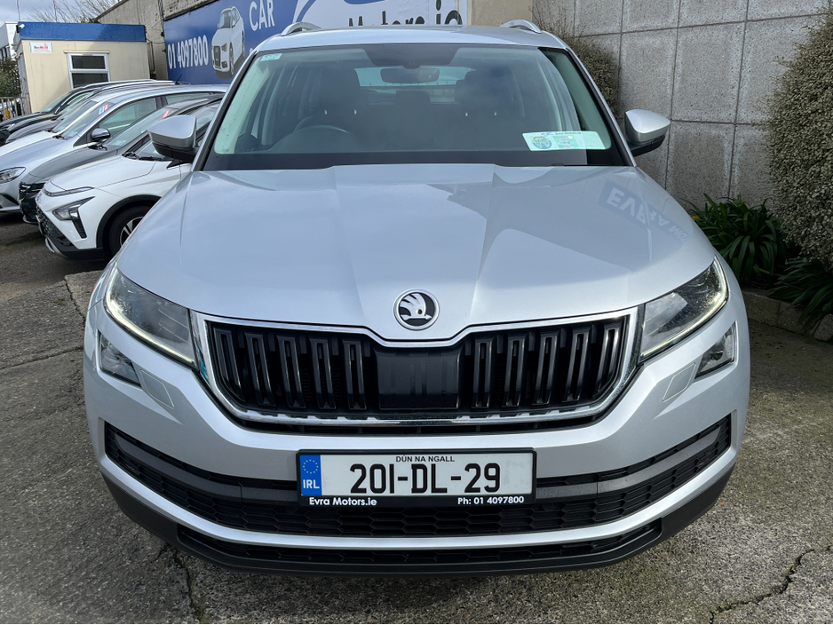 2020 Skoda Kodiaq - image 2