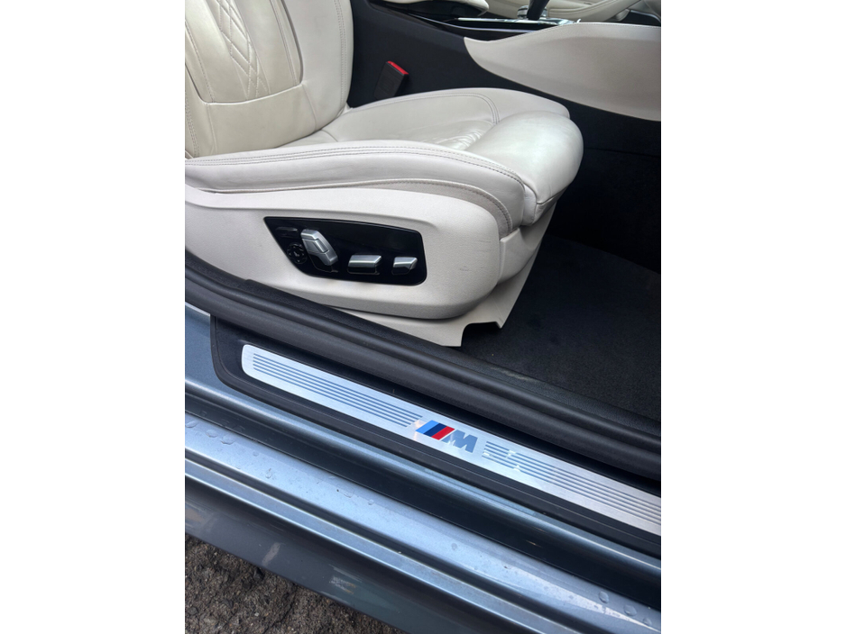 2022 BMW 5 Series 530e M Sport €38,950