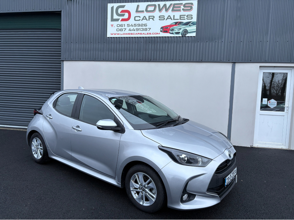 2023 Toyota Yaris 1.5 HYBRID LUNA 4DR AUTO €16,950