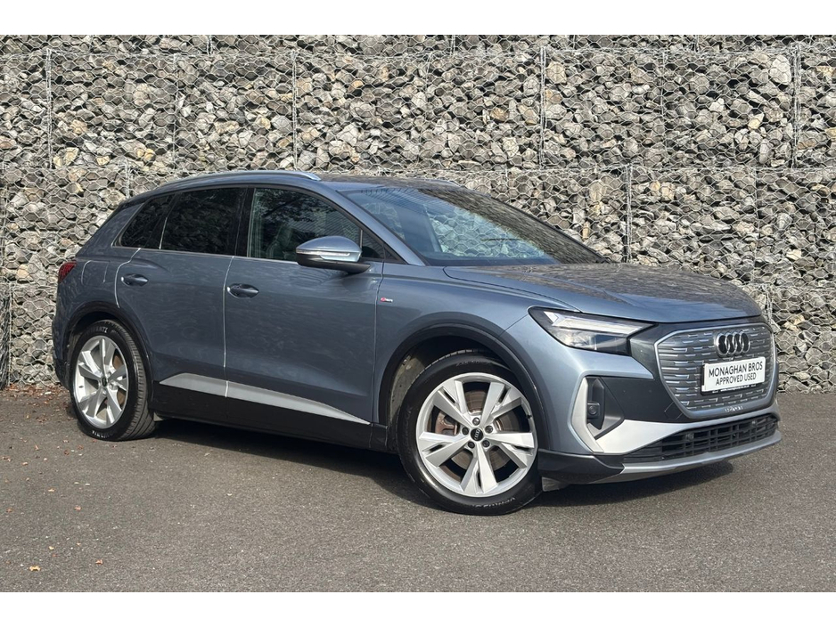 2023 Audi Q4 e-tron E-TRON S LINE 40 €32,137
