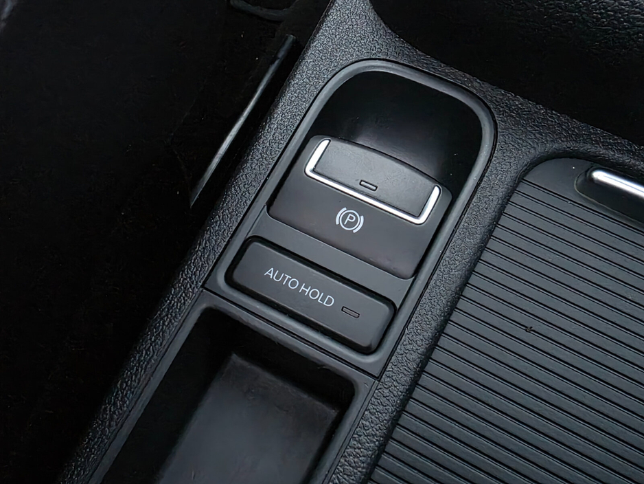 2016 Volkswagen Tiguan 2.0 TDI 150HP BMT Edition-R €15,450