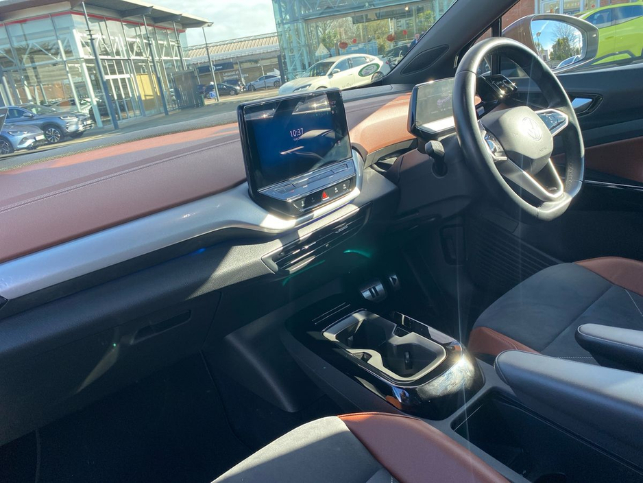 2022 Volkswagen ID.4 - image 12