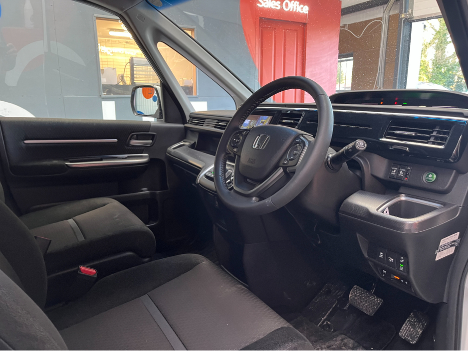 2019 Honda Stepwagon €25950! 2019 HONDA STEPWAGON 7 SEATER AUTOMATIC HYBRID SENSING 2.0 / REVERSE CAMERA / CRUISE CONTROL / AUTOMATIC DOORS €25,950