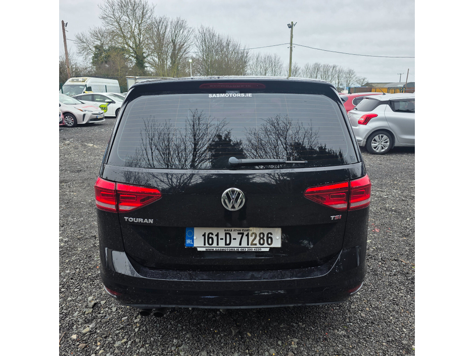 2016 Volkswagen Touran 1.2 TSI 110HP Trendline €15,950
