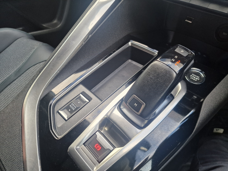 2022 Peugeot 3008 FL Allure 1.5 HDI 130 Auto 6.2 €23,950