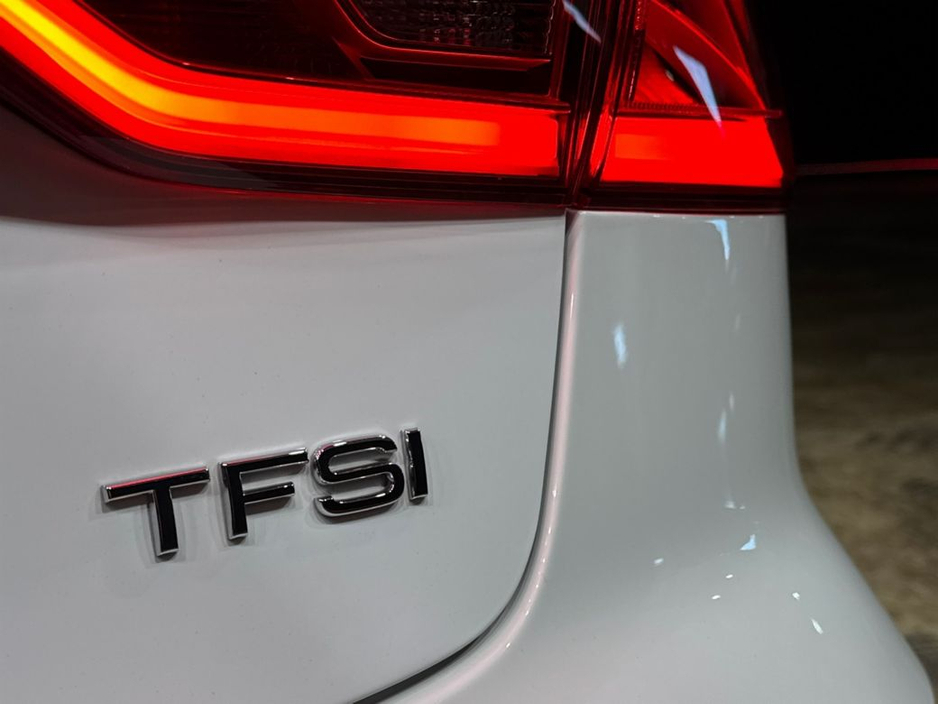 2016 Audi A3 - image 11